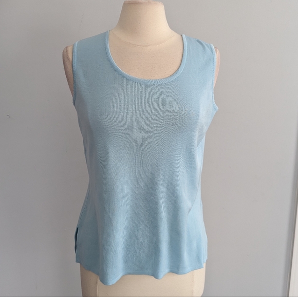 Ming Wang Tops - Women's Ming Wing Sky Blue Round Scoop Neck Tank Medium Professional